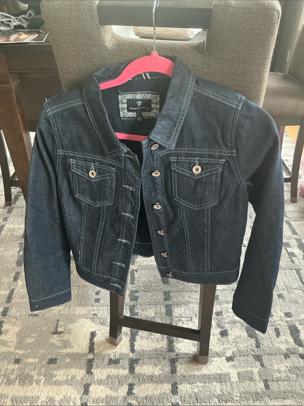 Montrez Dark Wash Cropped Waist Length Denim Jacket Small